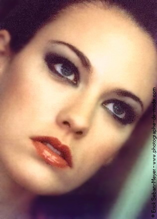 
Mod&egrave;le : Amanda (Slides)

Make-up : &Eacute;milie Larrouy

Stylisme : Marie Revelut

(Cliquez sur l'image pour revenir en arri&egrave;re)
