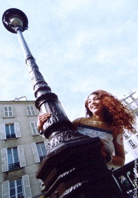 
Mod&egrave;le : Laly

Make-up : &Eacute;milie Larrouy

Stylisme : Marie Revelut 

Photo : Erick Seban-Meyer

Photographie r&eacute;alis&eacute;e &agrave; Paris en avril 2000

(Cliquez sur l'image pour revenir en arri&egrave;re)

