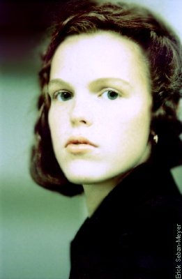 
Mod&egrave;le : Marion (L'Agence de Mannequins, Paris)

Stylisme : Eve 

Make-up : Yuka (Paris, Tokyo)

Photo : Erick Seban-Meyer

Image r&eacute;alis&eacute;e &agrave; Paris en novembre 2001

Cliquez sur l'image pour revenir en arri&egrave;re
