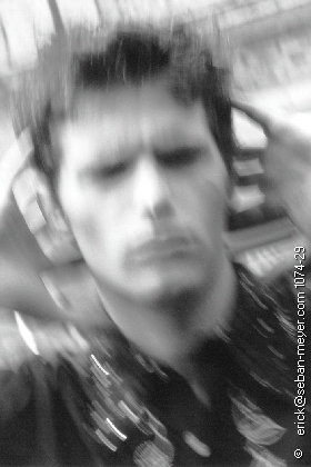 
Model : Marcio (Totem Model Agency)

Stylisme de plateau : Ga�lle Hiver

Make up : Caroline Brillat

Photo : Erick Seban-Meyer (Paris, avril 2002)

(cliquez sur l'image pour revenir)
